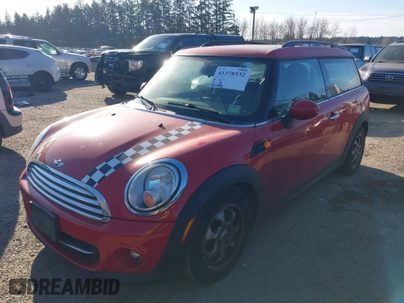 2012 MINI Clubman z VIN WMWZF3C54CT189265, wystawiony jako IAAI lot #41378532 z przebiegiem 95 999 mil mil oraz . Historia ofert i sprzedaży dostępna na DreamBid. Obrazek 2.