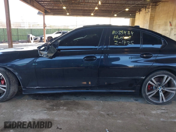 2021 BMW 3 Series M340i xDrive with VIN 3MW5U9J01M8B75976, listed as a IAAI auction lot 41664051 with 90,155 mi miles. Bid and sale history available at carsss.com. Image 13.