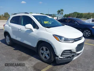 2018 Chevrolet Trax LT with VIN KL7CJLSB5JB591732, listed as a IAAI auction lot 42232548 with 153,859 mi miles and . Bid and sale history available at carsss.com. Image 6.