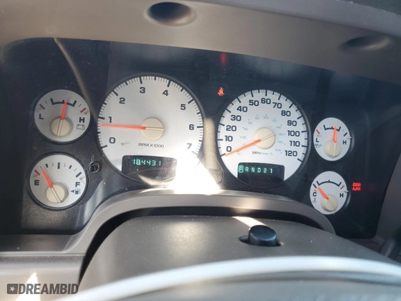 2005 Dodge Ram 1500 SLT with VIN 1D7HA18DX5J517925, listed as a Copart auction lot 50569575 with 184,431 mi miles and Salvage Title. Bid and sale history available at carsss.com. Image 9.