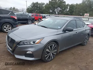 2019 Nissan Altima SR with VIN 1N4BL4CV8KN301609, listed as a IAAI auction lot 41608699 with 159,931 mi miles and . Bid and sale history available at carsss.com. Image 17.