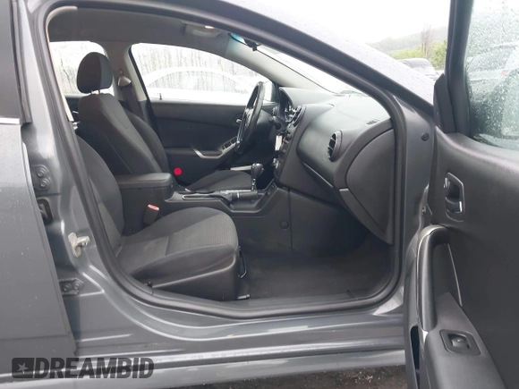 2009 Pontiac G6 1SB z VIN 1G2ZJ57B494247783, wystawiony jako IAAI lot #42309071 z przebiegiem 124 865 mil mil oraz . Historia ofert i sprzedaży dostępna na DreamBid. Obrazek 5.