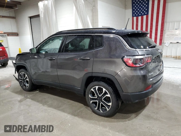 2022 Jeep Compass Limited z VIN 3C4NJDCB6NT188668, wystawiony jako Copart lot #51358705 z przebiegiem 64 935 mil mil oraz Szkoda całkowita • Salvage title. Historia ofert i sprzedaży dostępna na DreamBid. Obrazek 2.