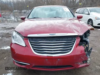 2012 Chrysler 200 Touring with VIN 1C3CCBBG4CN151574, listed as a IAAI auction lot 41796727 with 100,784 mi miles. Bid and sale history available at carsss.com. Image 12.