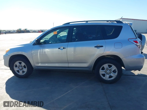 2010 Toyota RAV4 z VIN 2T3ZF4DVXAW038075, wystawiony jako IAAI lot #40422528 z przebiegiem 186 150 mil mil oraz . Historia ofert i sprzedaży dostępna na DreamBid. Obrazek 15.