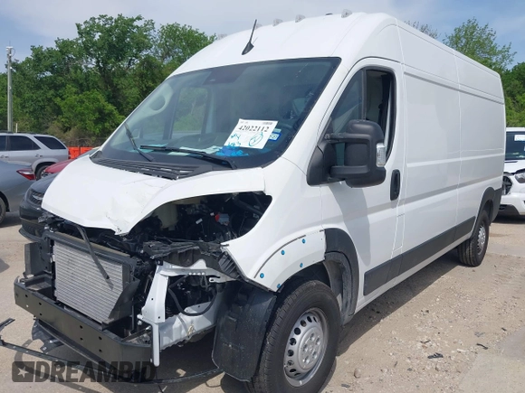 2025 Ram ProMaster Cargo with VIN 3C6MRVHG0SE545736, listed as a IAAI auction lot 42022112 with 683 mi miles and . Bid and sale history available at DreamBid. Image 17.