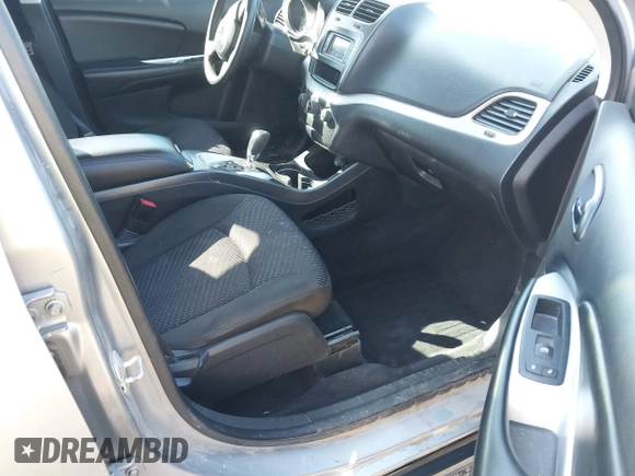 2019 Dodge Journey SE Value with VIN 3C4PDCAB3KT746548, listed as a IAAI auction lot 40202083 with 150,699 mi miles and . Bid and sale history available at DreamBid. Image 5.