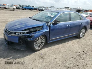 2017 Volkswagen Passat SE z VIN 1VWBT7A34HC005632, wystawiony jako Copart lot #54880335 z przebiegiem 67 425 mil mil oraz Szkoda całkowita • Salvage title. Historia ofert i sprzedaży dostępna na DreamBid. Obrazek 1.