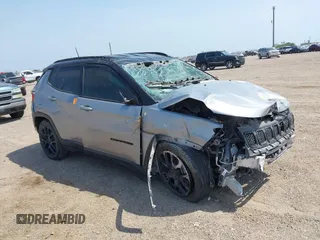 2023 Jeep Compass Latitude z VIN 3C4NJDBN4PT503269, wystawiony jako IAAI lot #41912204 z przebiegiem Nie podano mil oraz . Historia ofert i sprzedaży dostępna na DreamBid. Obrazek 1.