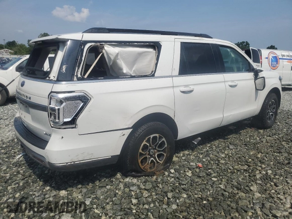 2023 Ford Expedition Max XLT with VIN 1FMJK1H80PEA04041, listed as a Copart auction lot 60801085 with 72,004 mi miles and Non repairable. Bid and sale history available at DreamBid. Image 3.