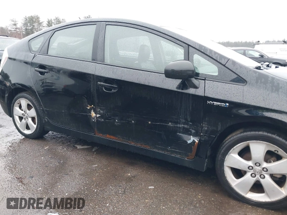 2010 Toyota Prius II with VIN JTDKN3DU0A0040203, listed as a IAAI auction lot 41782624 with 323,127 mi miles. Bid and sale history available at carsss.com. Image 6.