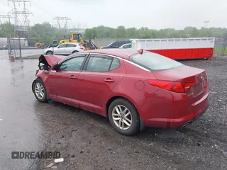 2011 Kia Optima LX z VIN KNAGM4A75B5168564, wystawiony jako IAAI lot #42301373 z przebiegiem Nie podano mil oraz . Historia ofert i sprzedaży dostępna na DreamBid. Obrazek 3.