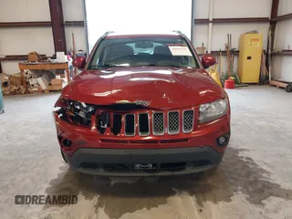 2016 Jeep Compass Latitude z VIN 1C4NJDEB5GD587688, wystawiony jako IAAI lot #41968742 z przebiegiem 113 791 mil mil oraz . Historia ofert i sprzedaży dostępna na DreamBid. Obrazek 12.