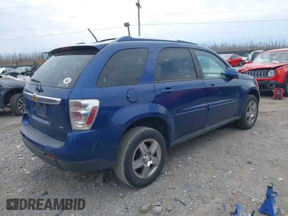 2008 Chevrolet Equinox LT with VIN 2CNDL43F886027588, listed as a IAAI auction lot 41912428 with 117,411 mi miles. Bid and sale history available at carsss.com. Image 4.