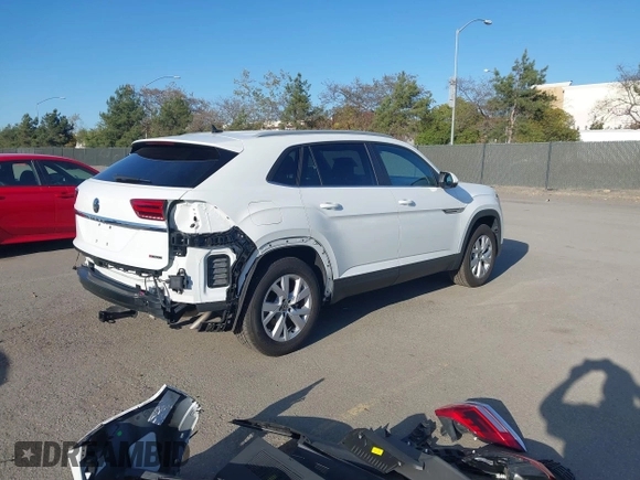 2021 Volkswagen Atlas S с VIN 1V2GC2CA1MC228064, выставлен на аукционе IAAI как лот 41815880 с пробегом 50 540 миль миль и . История ставок и продаж доступна на DreamBid. Изображение 4.