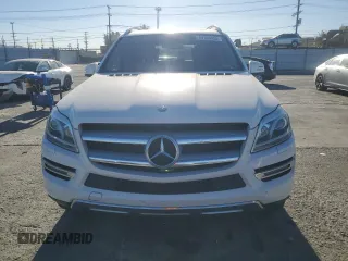 2015 Mercedes-Benz GL-Class GL 350 BlueTEC with VIN 4JGDF2EE8FA530005, listed as a Copart auction lot 89188595 with 153,023 mi miles and Salvage Title. Bid and sale history available at carsss.com. Image 5.