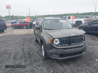 2017 Jeep Renegade Latitude z VIN ZACCJBBBXHPG52893, wystawiony jako IAAI lot #42188369 z przebiegiem 108 863 mil mil oraz . Historia ofert i sprzedaży dostępna na DreamBid. Obrazek 1.