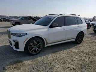 2020 BMW X7 M50i with VIN 5UXCX6C07LLE35920, listed as a Copart auction lot 83606344 with 99,780 mi miles and Clean Title. Bid and sale history available at carsss.com. Image 1.