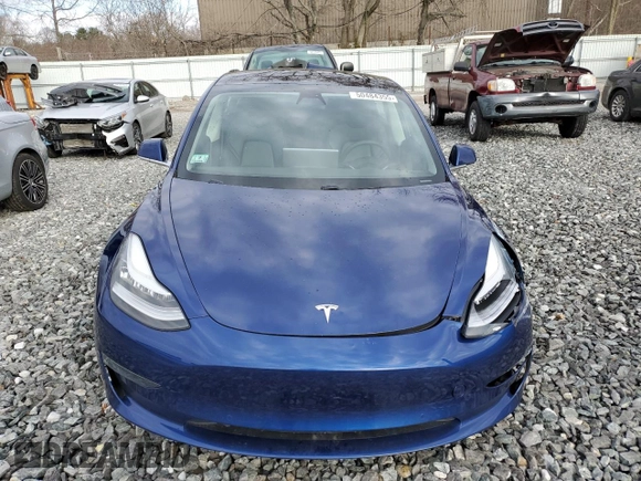 2020 Tesla Model 3 Long Range with VIN 5YJ3E1EB0LF664562, listed as a Copart auction lot 50484355 with 31,884 mi miles and Salvage Title. Bid and sale history available at carsss.com. Image 5.