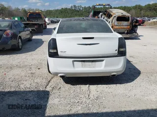 2013 Chrysler 300 with VIN 2C3CCABG8DH515452, listed as a IAAI auction lot 41901436 with 84,341 mi miles. Bid and sale history available at carsss.com. Image 16.