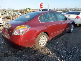 2010 Nissan Altima 2.5 S with VIN 1N4AL2AP5AN443726, listed as a IAAI auction lot 41799250 with 999,999 mi miles. Bid and sale history available at carsss.com. Image 4.