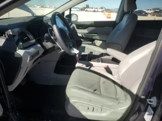 2022 Honda Odyssey Touring with VIN 5FNRL6H89NB044695, listed as a Copart auction lot 87219114 with 34,030 mi miles and Salvage Title. Bid and sale history available at DreamBid. Image 7.