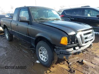 2010 Ford Ranger XLT with VIN 1FTLR4FEXAPA78663, listed as a IAAI auction lot 41485644 with 137,920 mi miles. Bid and sale history available at carsss.com. Image 1.