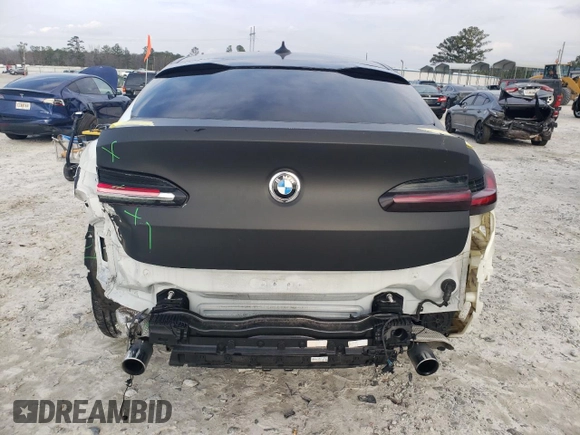 2020 BMW X4 xDrive30i with VIN 5UX2V1C06L9B44021, listed as a Copart auction lot 43767425 with 55,327 mi miles and Salvage Title. Bid and sale history available at carsss.com. Image 6.