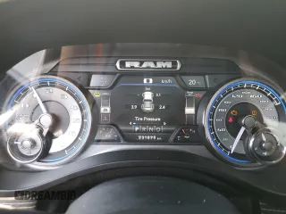 2019 Ram 1500 Limited with VIN 1C6SRFHT3KN663365, listed as a Copart auction lot 61446635 with 231,875 mi miles and Clean title. Bid and sale history available at DreamBid. Image 9.
