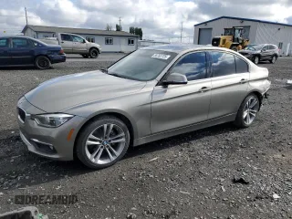 2017 BMW 3 Series 330i z VIN WBA8B9G39HNU56253, wystawiony jako Copart lot #55762725 z przebiegiem 64 335 mil mil oraz Szkoda całkowita • Salvage title. Historia ofert i sprzedaży dostępna na DreamBid. Obrazek 1.