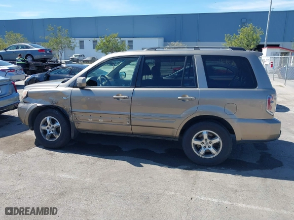 2008 Honda Pilot EX-L with VIN 5FNYF18758B012974, listed as a IAAI auction lot 41884153 with 112,165 mi miles. Bid and sale history available at carsss.com. Image 14.