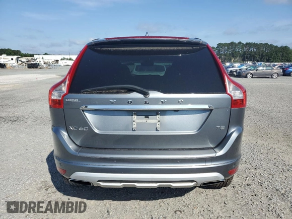 2017 Volvo XC60 Dynamic z VIN YV440MRR5H2107715, wystawiony jako Copart lot #60761085 z przebiegiem 162 810 mil mil oraz Czysty tytuł • Clean title. Historia ofert i sprzedaży dostępna na DreamBid. Obrazek 6.