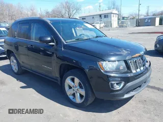 2014 Jeep Compass Limited with VIN 1C4NJDCBXED706173, listed as a IAAI auction lot 41784040 with 144,368 mi miles. Bid and sale history available at carsss.com. Image 1.