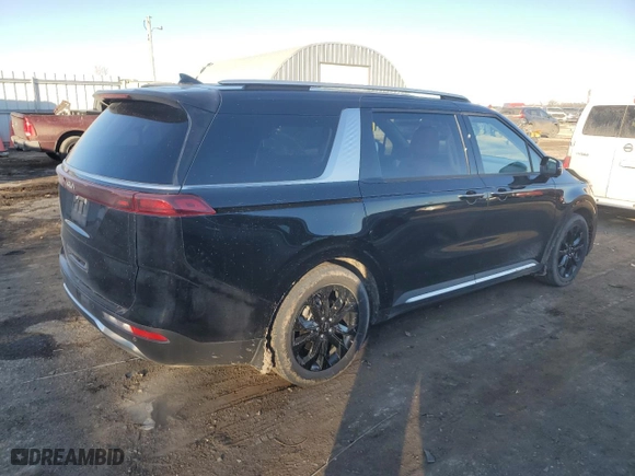 2024 Kia Carnival SX Prestige with VIN KNDNE5H39R6350501, listed as a Copart auction lot 41867235 with 31,889 mi miles and Salvage Title. Bid and sale history available at carsss.com. Image 3.