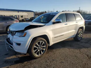 2017 Jeep Grand Cherokee Overland with VIN 1C4RJFCG8HC906200, listed as a Copart auction lot 49837375 with 108,852 mi miles and Salvage Title. Bid and sale history available at carsss.com. Image 1.