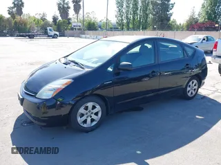 2009 Toyota Prius with VIN JTDKB20U297854428, listed as a IAAI auction lot 42193782 with 206,907 mi miles. Bid and sale history available at carsss.com. Image 2.