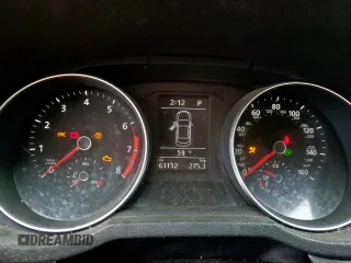 2017 Volkswagen Passat R-Line z VIN 1VWDT7A39HC074471, wystawiony jako Copart lot #51965305 z przebiegiem 63 152 mil mil oraz Szkoda całkowita • Salvage title. Historia ofert i sprzedaży dostępna na DreamBid. Obrazek 9.