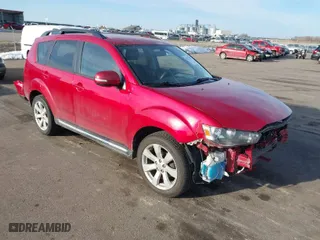 2010 Mitsubishi Outlander XLS with VIN JA4JT4AX1AZ011319, listed as a IAAI auction lot 41771768 with 153,989 mi miles. Bid and sale history available at carsss.com. Image 1.