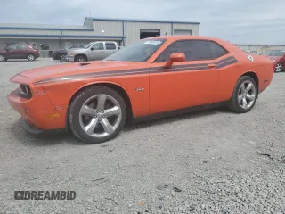 2013 Dodge Challenger R/T z VIN 2C3CDYBT5DH736591, wystawiony jako Copart lot #51283035 z przebiegiem 140 153 mil mil oraz Szkoda całkowita • Salvage title. Historia ofert i sprzedaży dostępna na DreamBid. Obrazek 1.