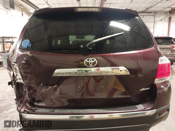 2013 Toyota Highlander Limited with VIN 5TDDK3EH0DS273650, listed as a IAAI auction lot 42488316 with 256,774 mi miles and . Bid and sale history available at DreamBid. Image 19.