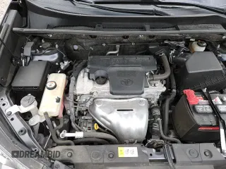 2018 Toyota RAV4 XLE z VIN JTMRFREV2JD232267, wystawiony jako Copart lot #71918415 z przebiegiem 66 367 mil mil oraz Szkoda całkowita • Salvage title. Historia ofert i sprzedaży dostępna na DreamBid. Obrazek 14.