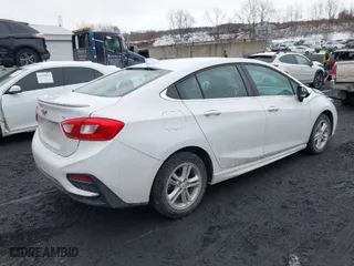 2017 Chevrolet Cruze LT with VIN 1G1BE5SM4H7109967, listed as a IAAI auction lot 41570049 with 45,952 mi miles. Bid and sale history available at carsss.com. Image 4.