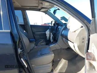 2008 Suzuki Grand Vitara Luxury z VIN JS3TE947984100162, wystawiony jako IAAI lot #41483629 z przebiegiem 140 339 mil mil oraz . Historia ofert i sprzedaży dostępna na DreamBid. Obrazek 5.