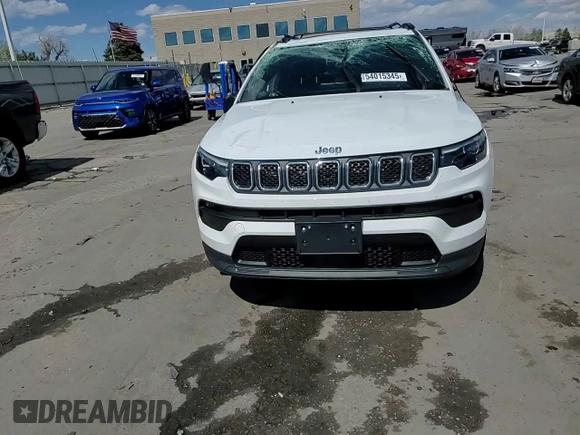 2023 Jeep Compass Latitude Lux с VIN 3C4NJDFN3PT517934, выставлен на аукционе Copart как лот 54015345 с пробегом 13 279 миль миль и Списание • Salvage title. История ставок и продаж доступна на DreamBid. Изображение 14.