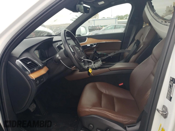 2021 Volvo XC90 Momentum with VIN YV4A22PK9M1705524, listed as a Copart auction lot 51497415 with 34,744 mi miles and Salvage Title. Bid and sale history available at carsss.com. Image 7.