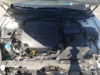 2017 Kia Cadenza Technology z VIN KNALC4J14H5070745, wystawiony jako Copart lot #56304485 z przebiegiem 41 642 mil mil oraz Szkoda całkowita • Salvage title. Historia ofert i sprzedaży dostępna na DreamBid. Obrazek 11.