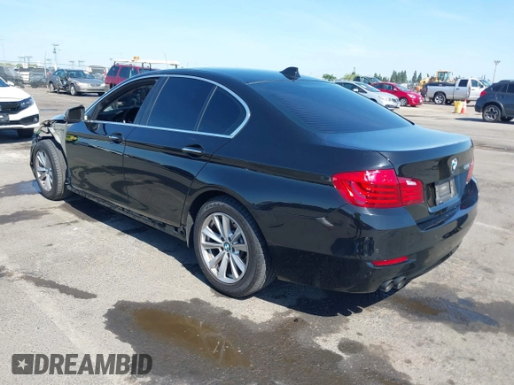 2015 BMW 5 Series 528i with VIN WBA5A5C51FD516003, listed as a IAAI auction lot 42386713 with 105,317 mi miles and . Bid and sale history available at DreamBid. Image 3.