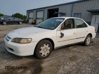 2000 Honda Accord LX с VIN JHMCG5647YC027074, выставлен на аукционе Copart как лот 59470865 с пробегом 339 943 миль миль и Списание • Salvage title. История ставок и продаж доступна на DreamBid. Изображение 1.