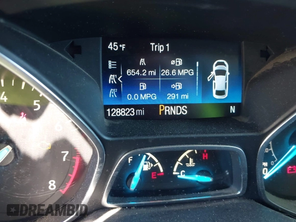 2017 Ford Escape SE with VIN 1FMCU0GDXHUB27848, listed as a IAAI auction lot 42047589 with 128,823 mi miles. Bid and sale history available at carsss.com. Image 15.