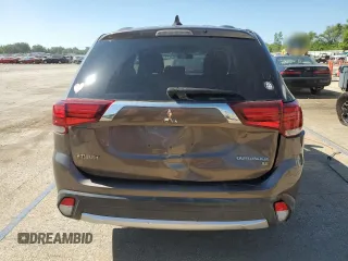 2018 Mitsubishi Outlander ES with VIN JA4AZ3A38JZ013798, listed as a Copart auction lot 62753915 with 111,069 mi miles and Salvage title. Bid and sale history available at DreamBid. Image 6.